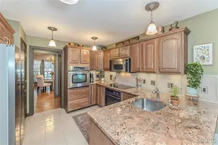 727 Heatherstone Dr, High Ridge, MO 63049 - Photo 21