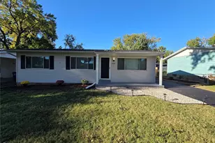 926 Chula Dr, Saint Louis, MO 63042 - Photo 1