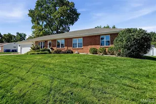 8811 Watson Woods Ct, Crestwood, MO 63126 - Photo 3