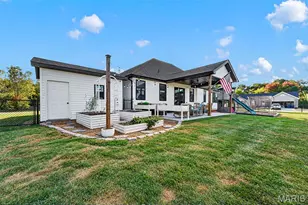 11 White Birch Ct, Troy, MO 63379 - Photo 3