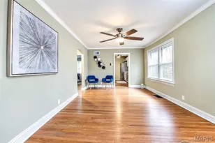 669 Bellsworth Dr, Saint Louis, MO 63125 - Photo 3