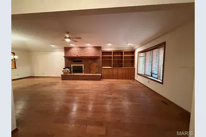 154 Manors Drive, Lebanon, MO 65536 - Photo 5