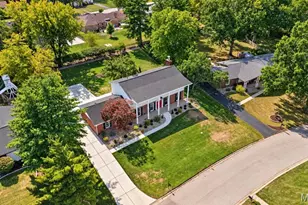 12120 Hibler Dr, Creve Coeur, MO 63141 - Photo 81