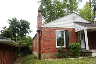 7404 Hillsdale Dr, Saint Louis, MO 63121 - Photo 13