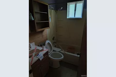 953 Clearfield Drive, Ferguson, MO 63135 - Photo 5