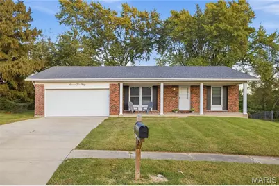 11250 Ashcroft Lane, Saint Louis, MO 63136 - Photo 1