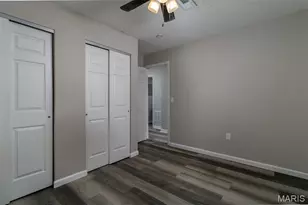 7 Village W Ct, Washington, MO 63090 - Photo 13