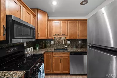 10421 Briarbend Dr. Drive #7, Saint Louis, MO 63146 - Photo 13