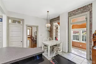 711 N 5th St, Saint Charles, MO 63301 - Photo 27