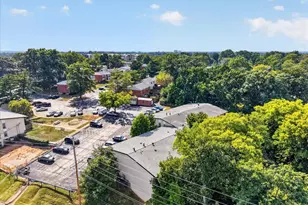 10401 Briarbend Dr, Saint Louis, MO 63146 - Photo 29