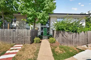 10401 Briarbend Dr, Saint Louis, MO 63146 - Photo 1