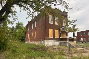 4326 Warne Ave, Saint Louis, MO 63107 - Photo 3