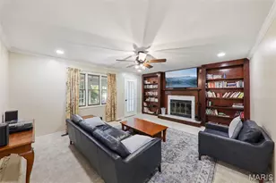 16550 Green Pines Dr, Ballwin, MO 63011 - Photo 3