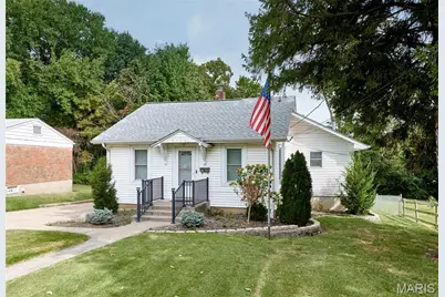9139 E Milton Avenue, Saint Louis, MO 63114 - Photo 3