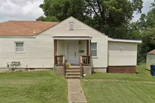 10123 Saint Katherine, Saint Ann, MO 63074 - Photo 1