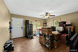 10 Gage Rd, Weldon Spring, MO 65026 - Photo 33
