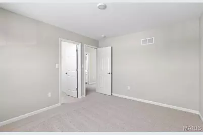 2 Hermitage II At Elm Crossing, Saint Charles, MO 63301 - Photo 5
