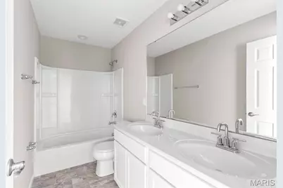 2 Hermitage II At Elm Crossing, Saint Charles, MO 63301 - Photo 11