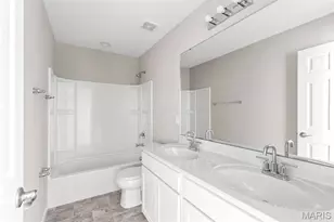 2 Hermitage II At Elm Crossing, Saint Charles, MO 63301 - Photo 11
