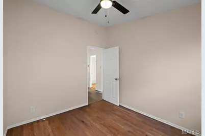 515 Crestvale Drive, Rock Hill, MO 63119 - Photo 17
