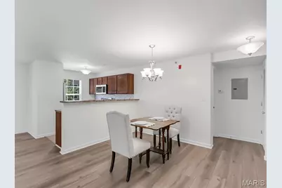 9740 Bexley Station Drive #7G, Affton, MO 63123 - Photo 5