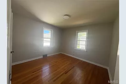 345 Fair Street, Washington, MO 63090 - Photo 5
