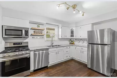 3375 Macklind Avenue, Saint Louis, MO 63139 - Photo 11