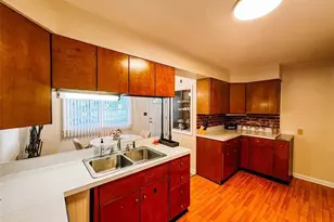 218 W Jefferson St, Palmyra, MO 63461 - Photo 5