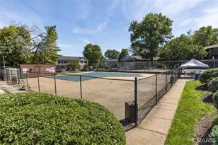 1045 Mersey Bend Dr, Saint Louis, MO 63129 - Photo 29