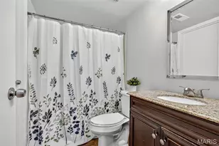 1045 Mersey Bend Dr, Saint Louis, MO 63129 - Photo 25