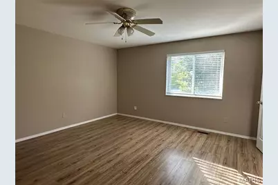 625 Autumn Oaks Drive, Saint Peters, MO 63376 - Photo 11