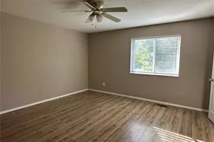 625 Autumn Oaks Dr, Saint Peters, MO 63376 - Photo 11