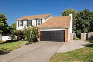 21 Quiet Falls Ct, Unincorporated, MO 63304 - Photo 3