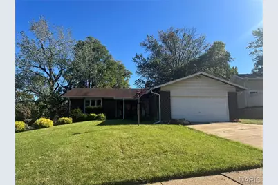 6322 Sandycreek Drive, Saint Louis, MO 63033 - Photo 1