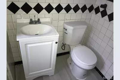 5071 Ruskin Avenue, Saint Louis, MO 63115 - Photo 5