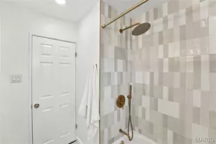 7305 Coronado Ave, Saint Louis, MO 63116 - Photo 19