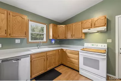 405 Chadrick Drive, Desloge, MO 63601 - Photo 17