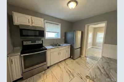4604 June Avenue, Northwoods, MO 63121 - Photo 9