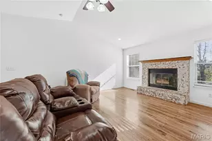 181 Shawn Ct, Troy, MO 63379 - Photo 9