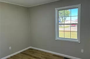 909 E Almar, Malden, MO 63863 - Photo 25