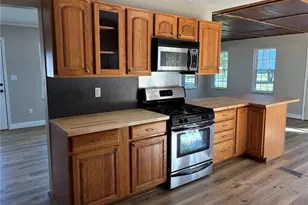 909 E Almar, Malden, MO 63863 - Photo 21