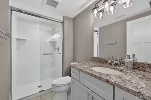 944 N Harrison Ave, Kirkwood, MO 63122 - Photo 27