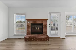 2006 Chapel Hill Crossing, Saint Peters, MO 63376 - Photo 7