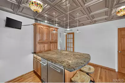 9015 Gravois Road, Affton, MO 63123 - Photo 19