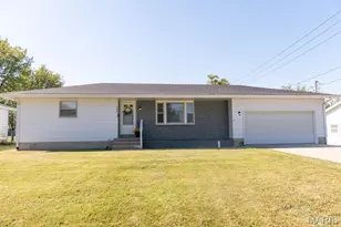 509 S 7th St, Robertsville, MO 65066 - Photo 1