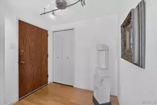 4501 Lindell Blvd, Saint Louis, MO 63108 - Photo 3
