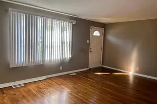 9635 Echo Ln, Overland, MO 63114 - Photo 3