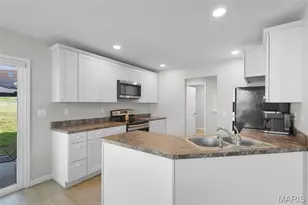 713 Sydney Ct, Washington, MO 63090 - Photo 11