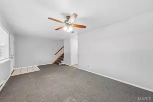 7639 Hazelcrest Dr, Hazelwood, MO 63042 - Photo 7