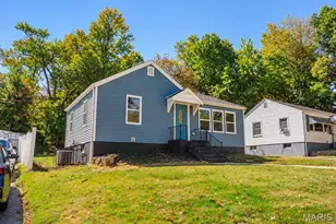 7948 Monroe Dr, Hanley Hills, MO 63133 - Photo 1